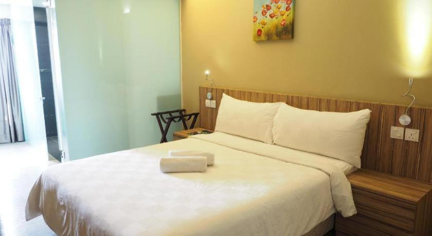 Mornington Hotel Medan Ipoh Exterior photo
