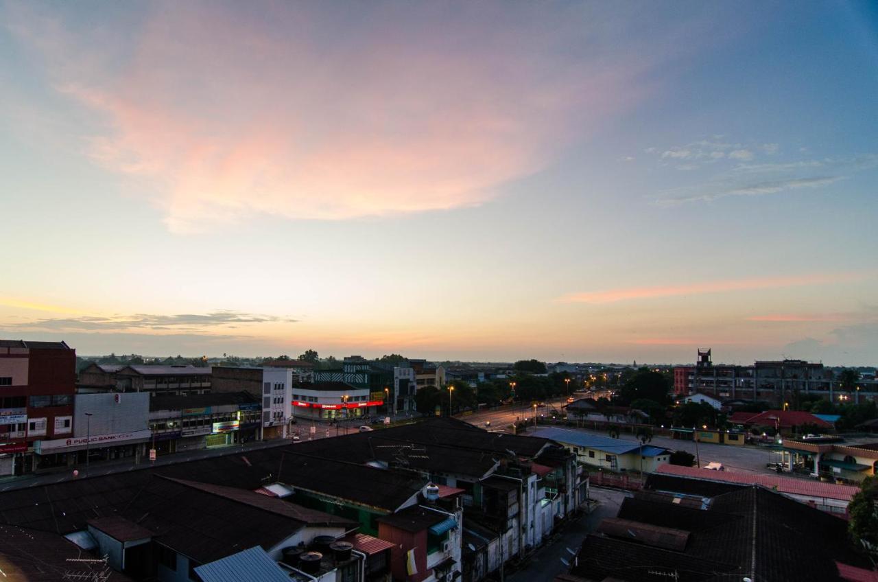 Mornington Hotel Medan Ipoh Exterior photo